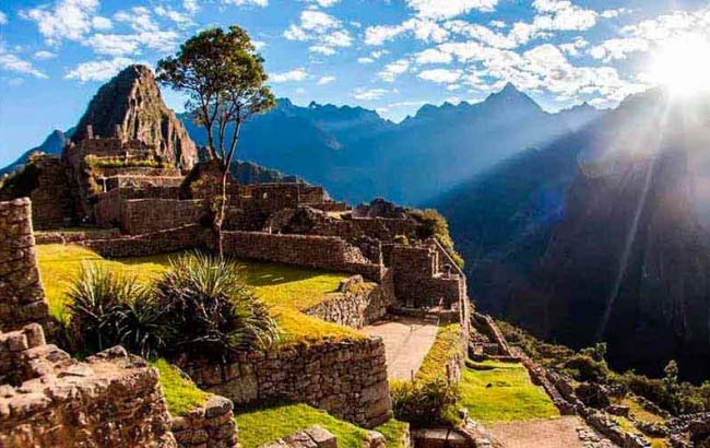 Machu Picchu